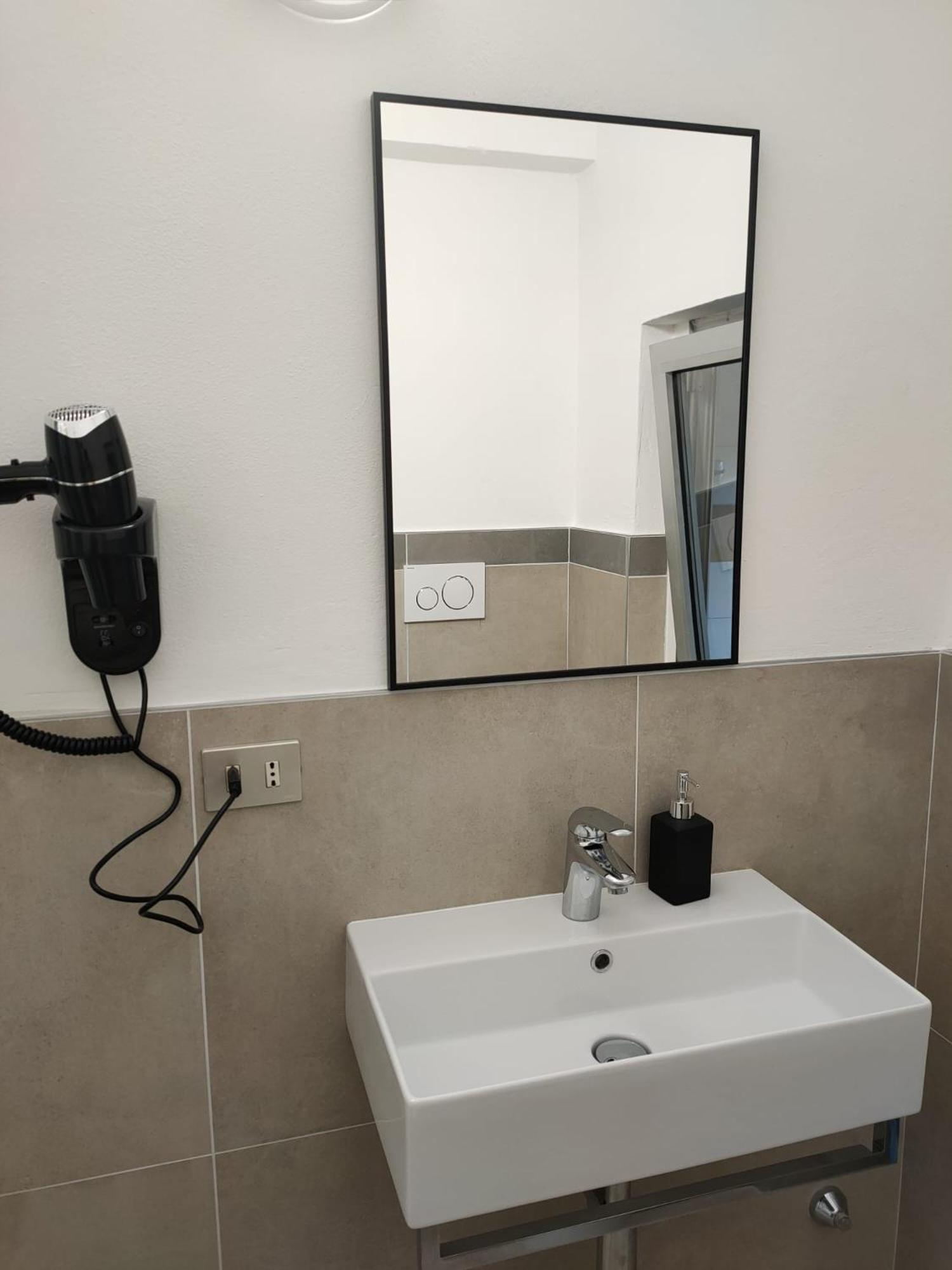 Apartmán Nido Stazione III Bergamo Exteriér fotografie